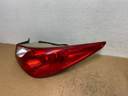 2011 2012 2013 Hyundai Sonata Right Passenger RH Tail Light AD0458 LK1