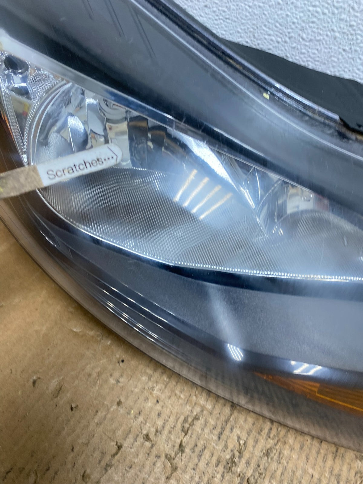 2012 2013 2014 Ford Focus Left+Right Side Halogen Headlights AE2622 DW3