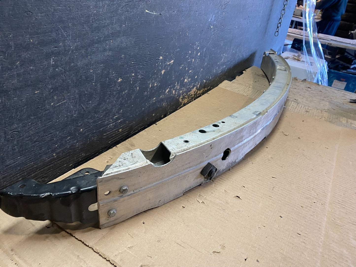 2007-2011 Mercedes W219 CLS550 Front Bumper Reinforcement Bar Impact OEM W57412