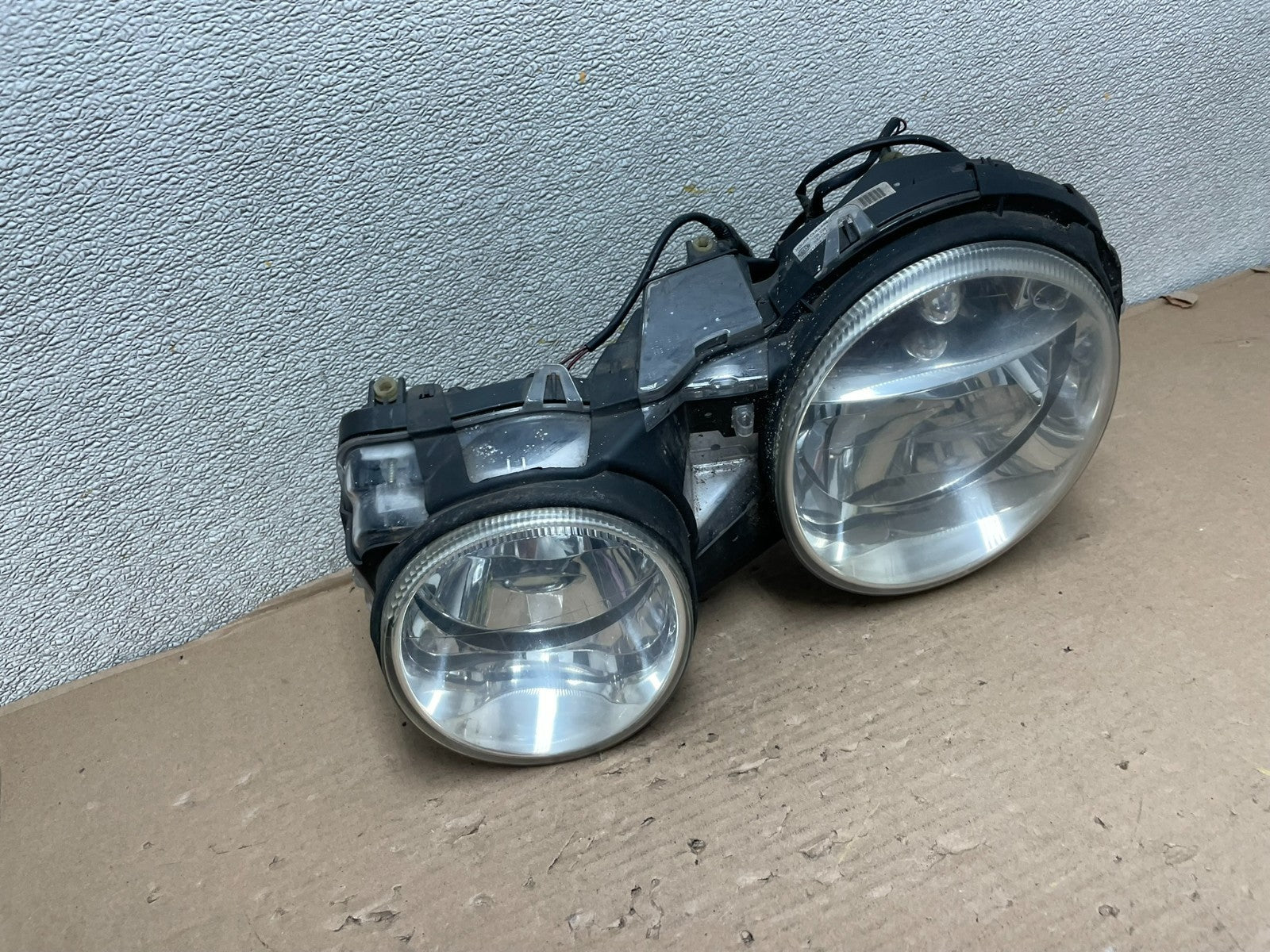 2000 to 2002 Jaguar S-Type Left Driver LH Side Halogen Headlight OEM AB0039 DW2