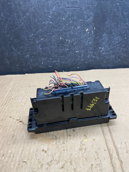 2003 to 2006 Lincoln Town Car Climate Control Panel ae1997 DG4