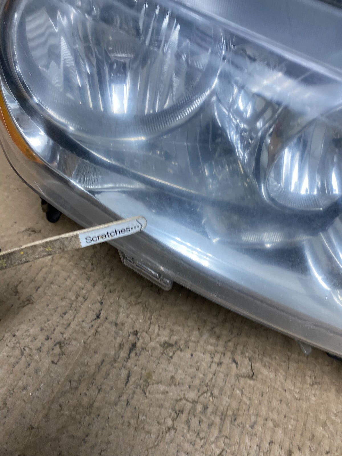 2011-2013 Jeep Grand Cherokee Right Passenger Halogen Headlight AC4128 DW3