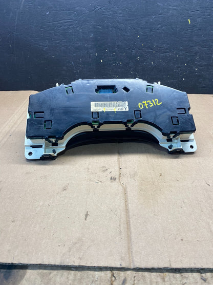 2004 to 2007 Chevrolet Express Speedometer Cluster Gauge O73125
