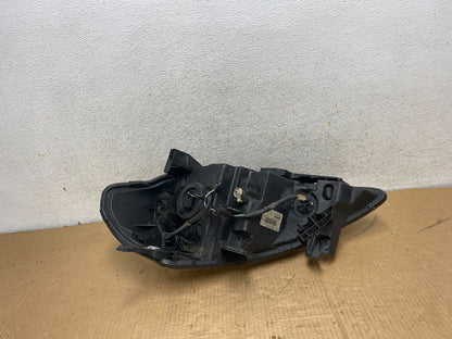 2008 to 2012 Nissan Versa Headlight Right Passenger Rh Side AI7891 DW5
