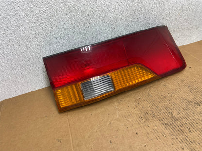 2002 2003 2004 Honda Odyssey Left Driver LH Side Tail Light Inner AE0248 LK2