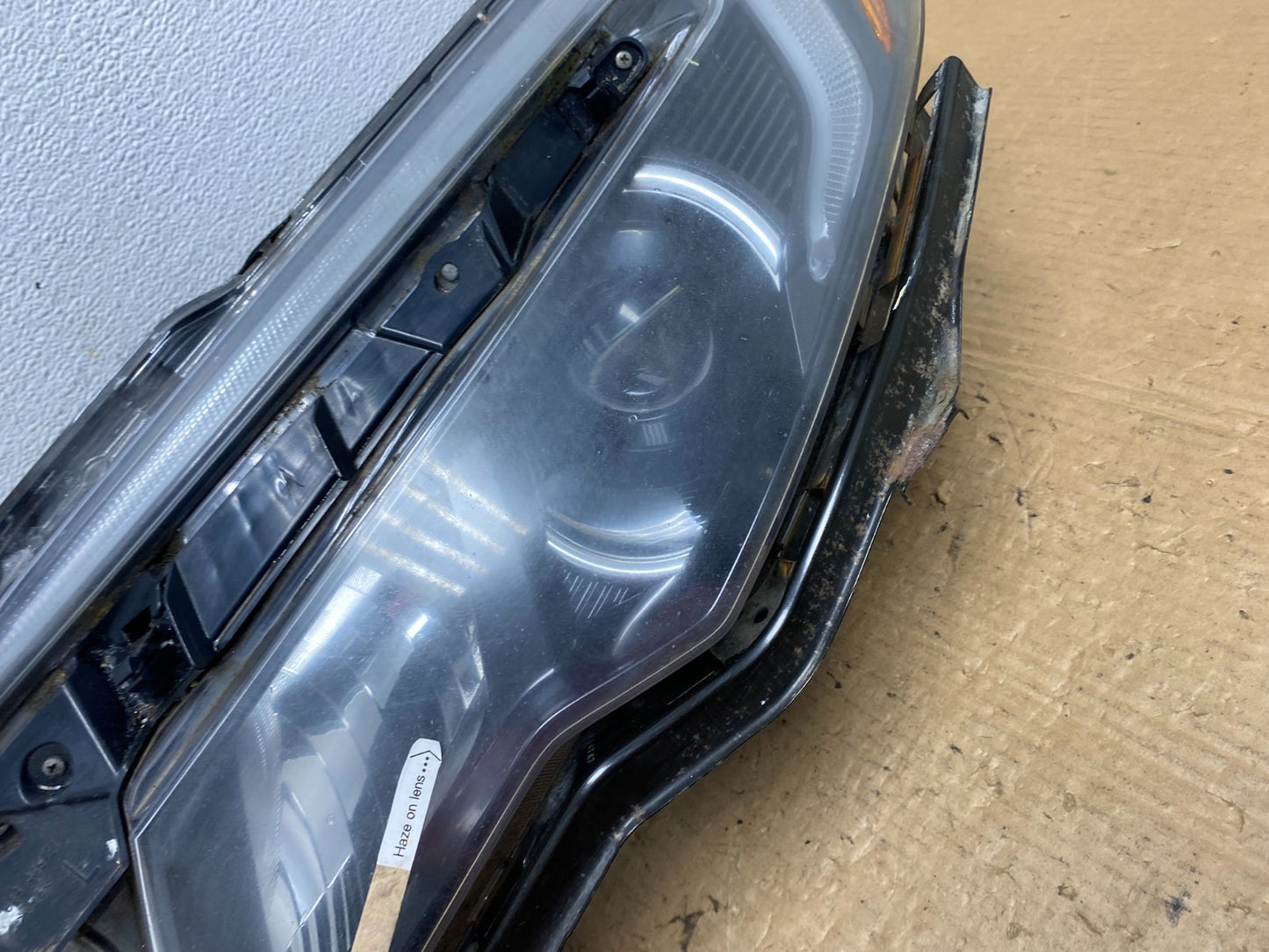 2016 to 2022 Honda Pilot Left Driver LH Halogen Headlight ac8163 DG3