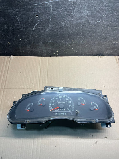 2001 - 2002 Ford Econoline E250 E350 Van Speedometer Instrument Cluster X9855 DG0