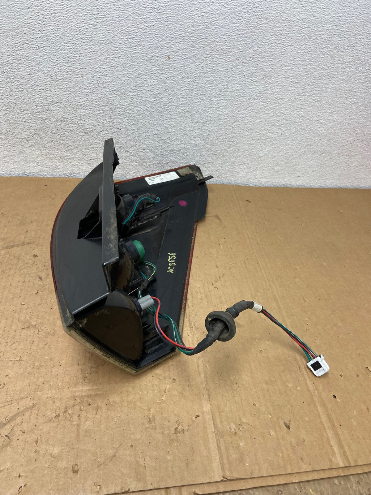 2004 to 2009 Nissan Quest Left Driver Lh Side Tail Light AC8656 LK5