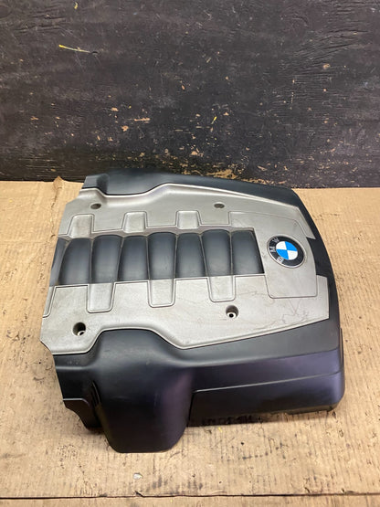 2006 to 2010 BMW 550i 650i 750i Plastic Engine Cover Shield OEM U6152 DG3