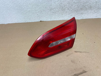 2015 - 2018 Ford Focus Sedan Right Passenger RH Inner Tail Light AG3339 LK2