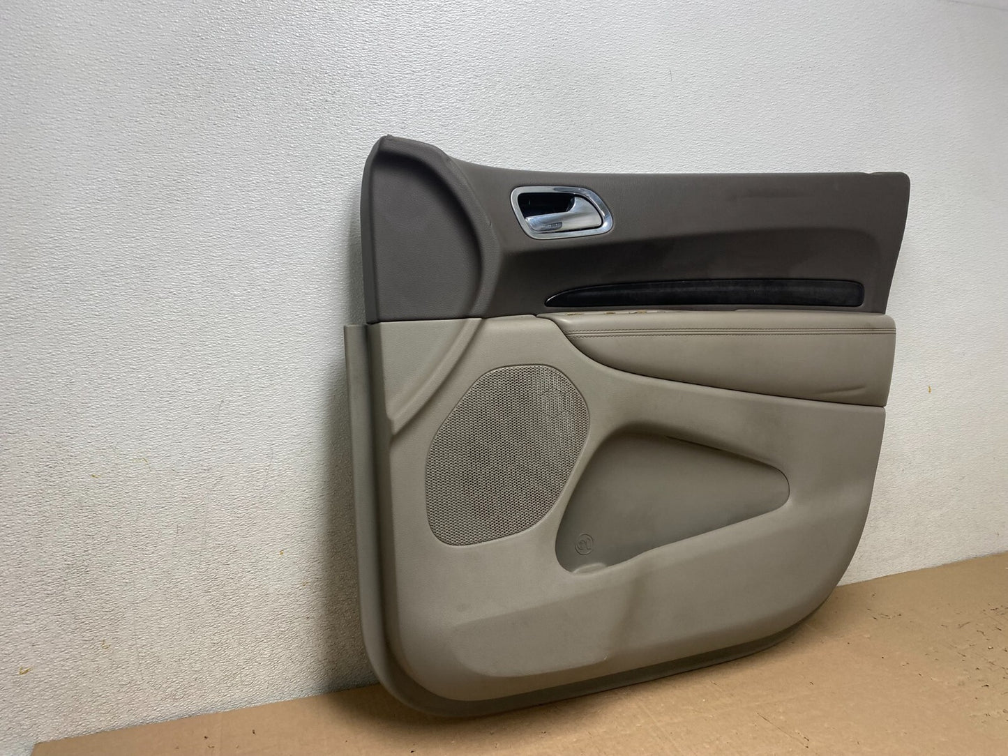 2011 to 2020 Dodge Durango Passenger Right Front Panel  Door Oem i1486 DG12