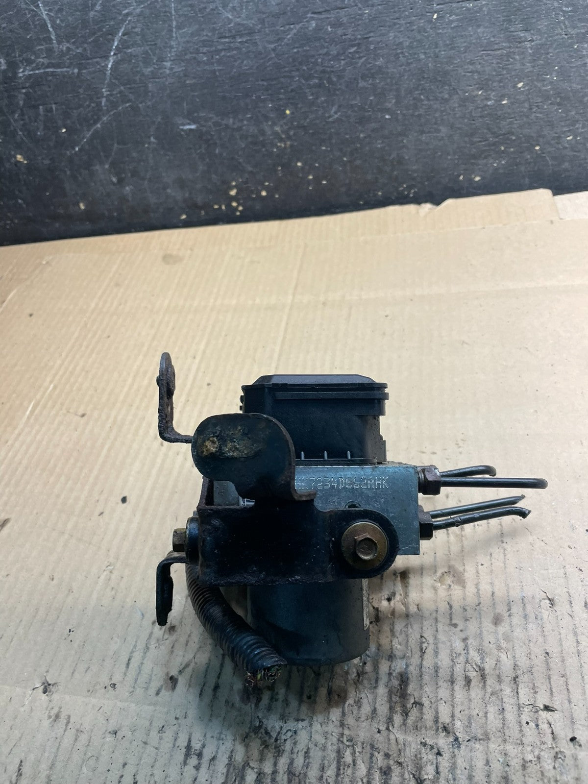 2011 - 2014 Ford E250 E350 Van  ABS Anti Lock Brake Pump Module Oem x8615 DG3