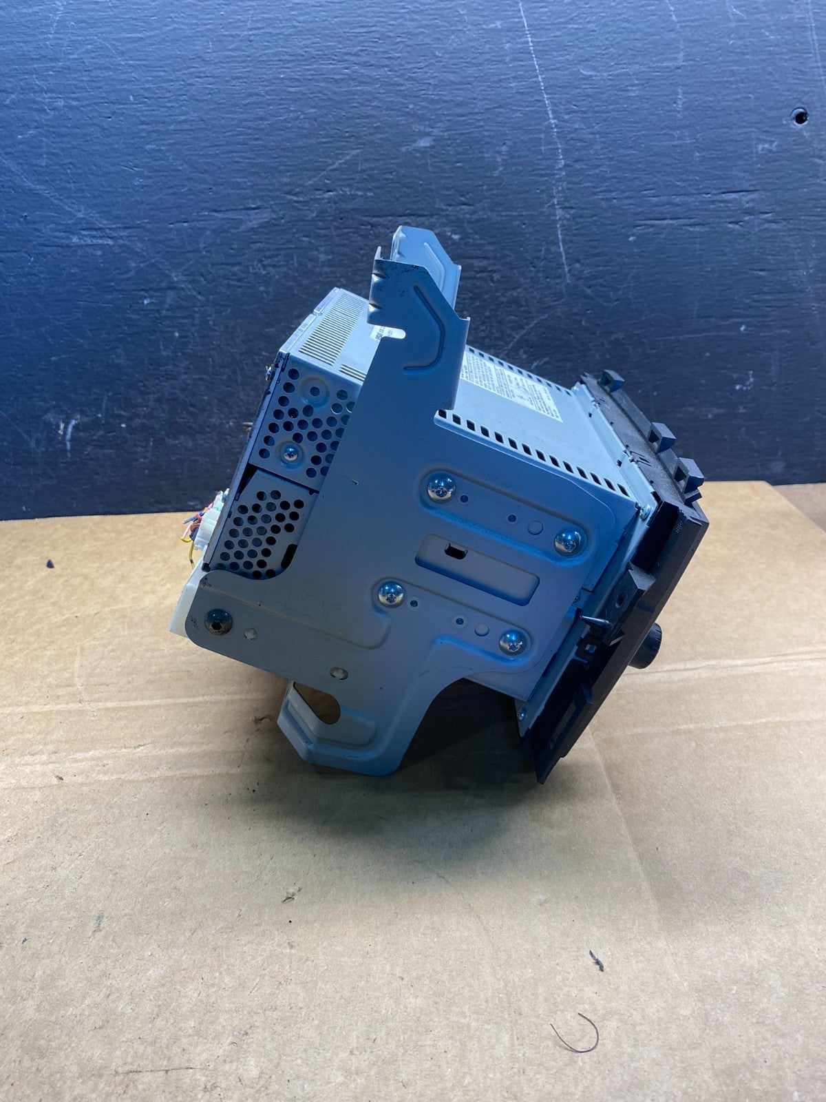 2011 - 2014 Nissan Murano AM FM Radio CD Player Panel AD7342 DG2