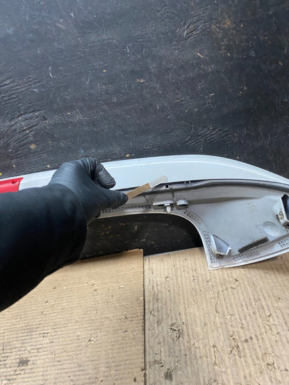 2011 to 2013 Ford Fiesta 5 Hatchback Rear Trunk Spoiler Oem V9510 DG12