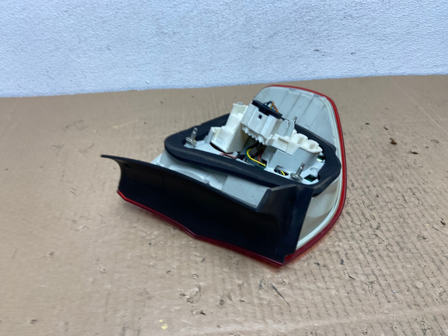 2009 2010 BMW 328i 3 Series Right Passenger RH Side Tail Light Oem AC3962 LK4