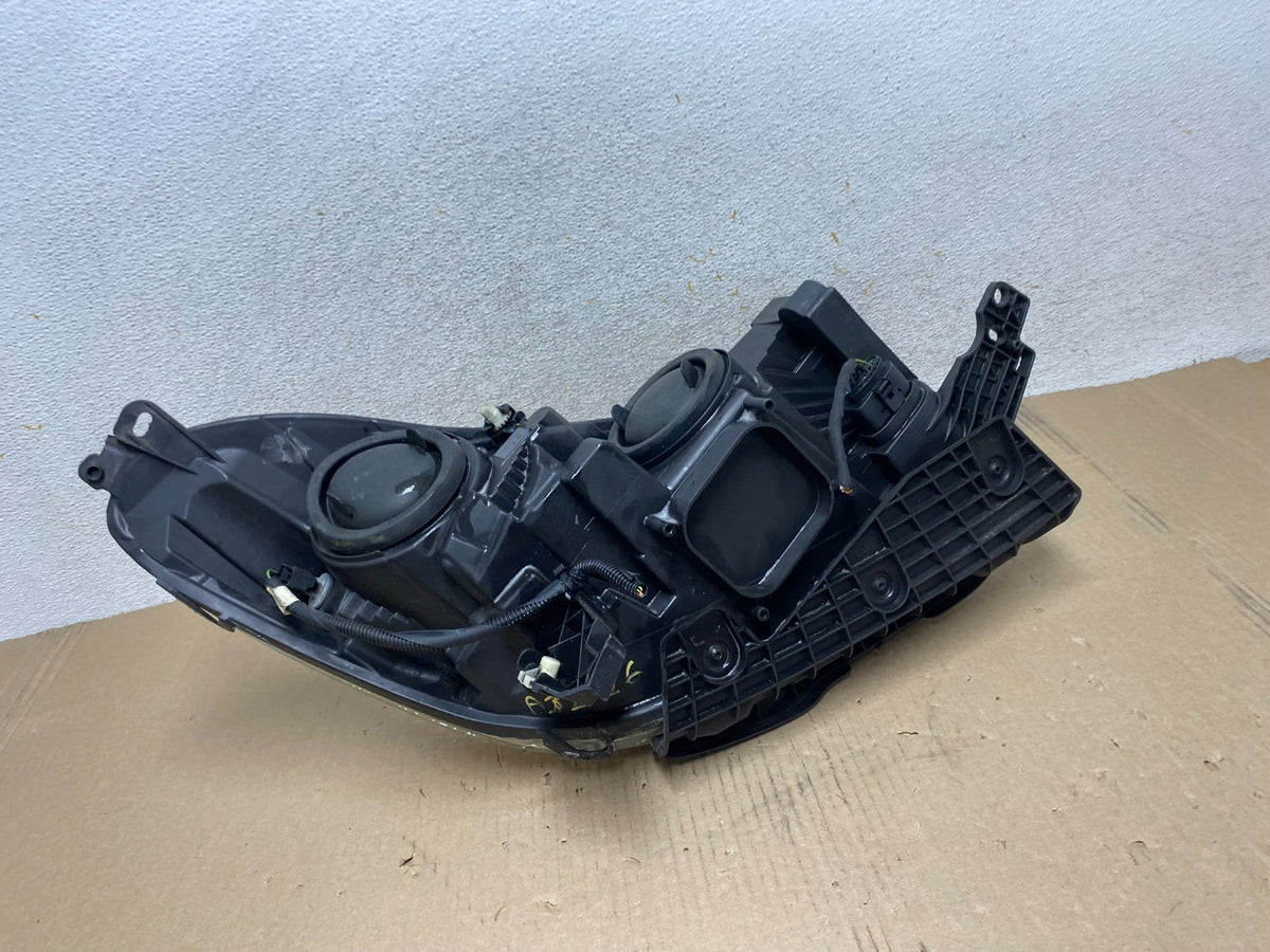 2017 - 2019 Ford Escape Left Driver LH Side Halogen Headlight AJ2026 DW8