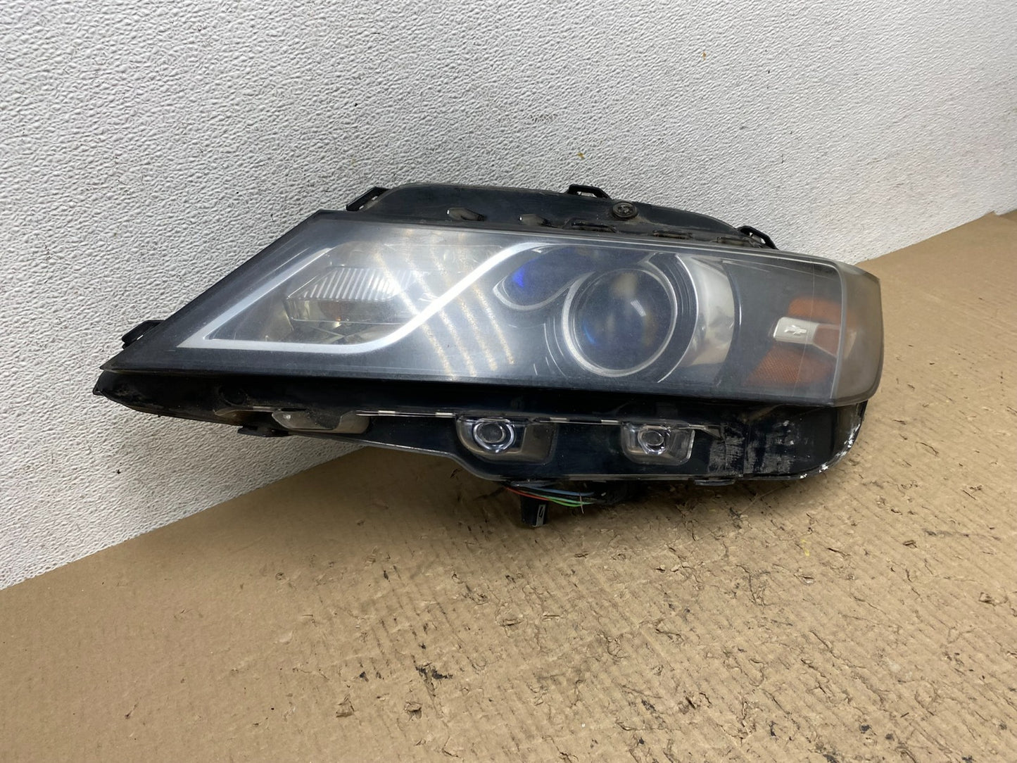 2014 to 2020 Chevrolet Impala Left Driver LH Headlight Halogen AF7262 DW2