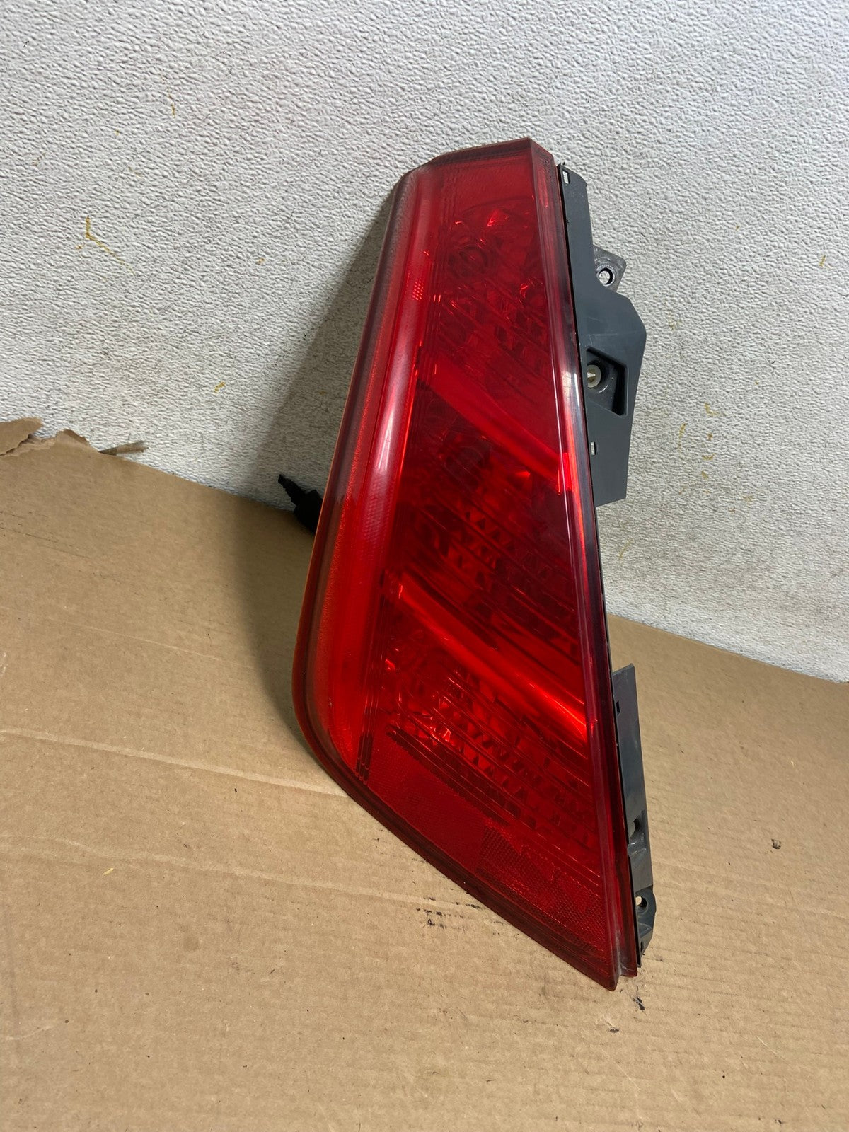 2003 2004 2005 Nissan Murano Left Driver Lh Side Tail Light AH4010 LK0
