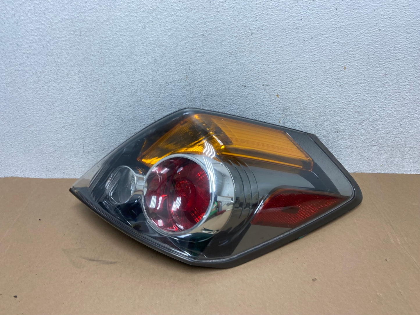 2007 to 2012 Nissan Altima Right Passenger Rh Side Tail Light AD6402 LK0