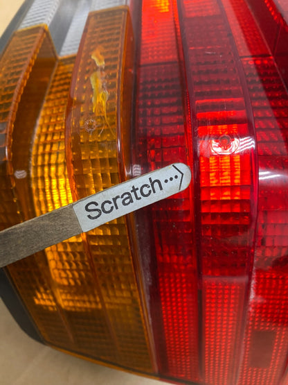 1994 to 1995 Mercedes E Class W124  Left Driver LH Side Tail Light L7550 DW3