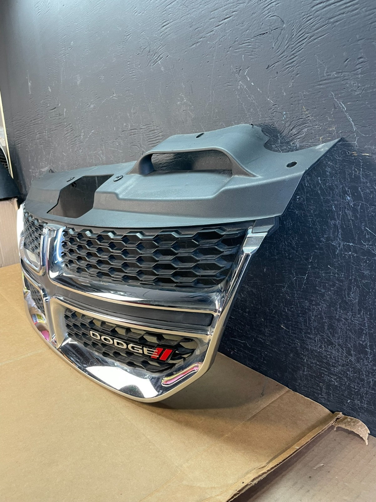 2011 to 2018 Dodge Journey Front Upper Chrome Grill Grille ae0786 DG1