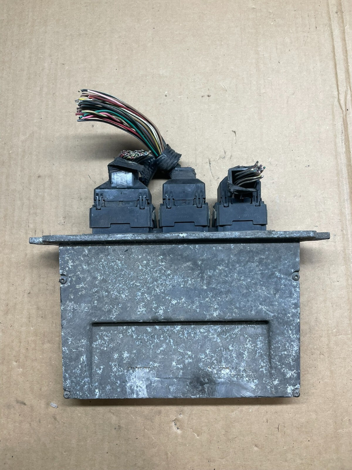 2006 Ford E-Series 5.4L Engine Control Computer 6C2A-12A650-ADB D6304 DG10