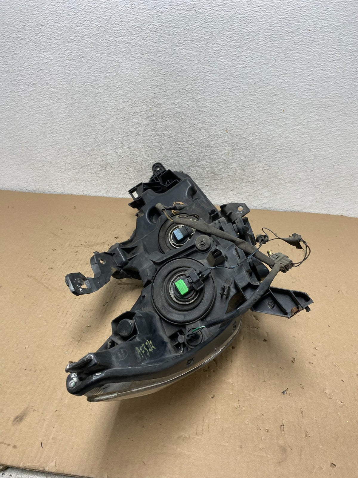 2016 - 2018 Nissan Altima Left Driver LH Halogen Headlight TYC AF3212 DW9