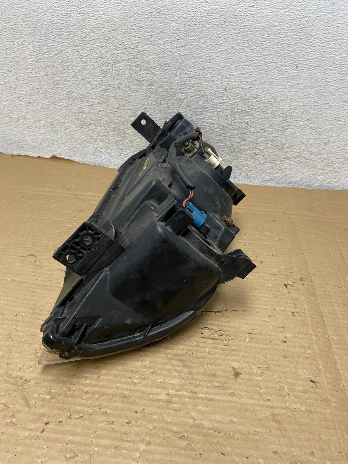 2001 to 2003 Acura MDX Left Driver LH Halogen Headlight AG9096 DW3