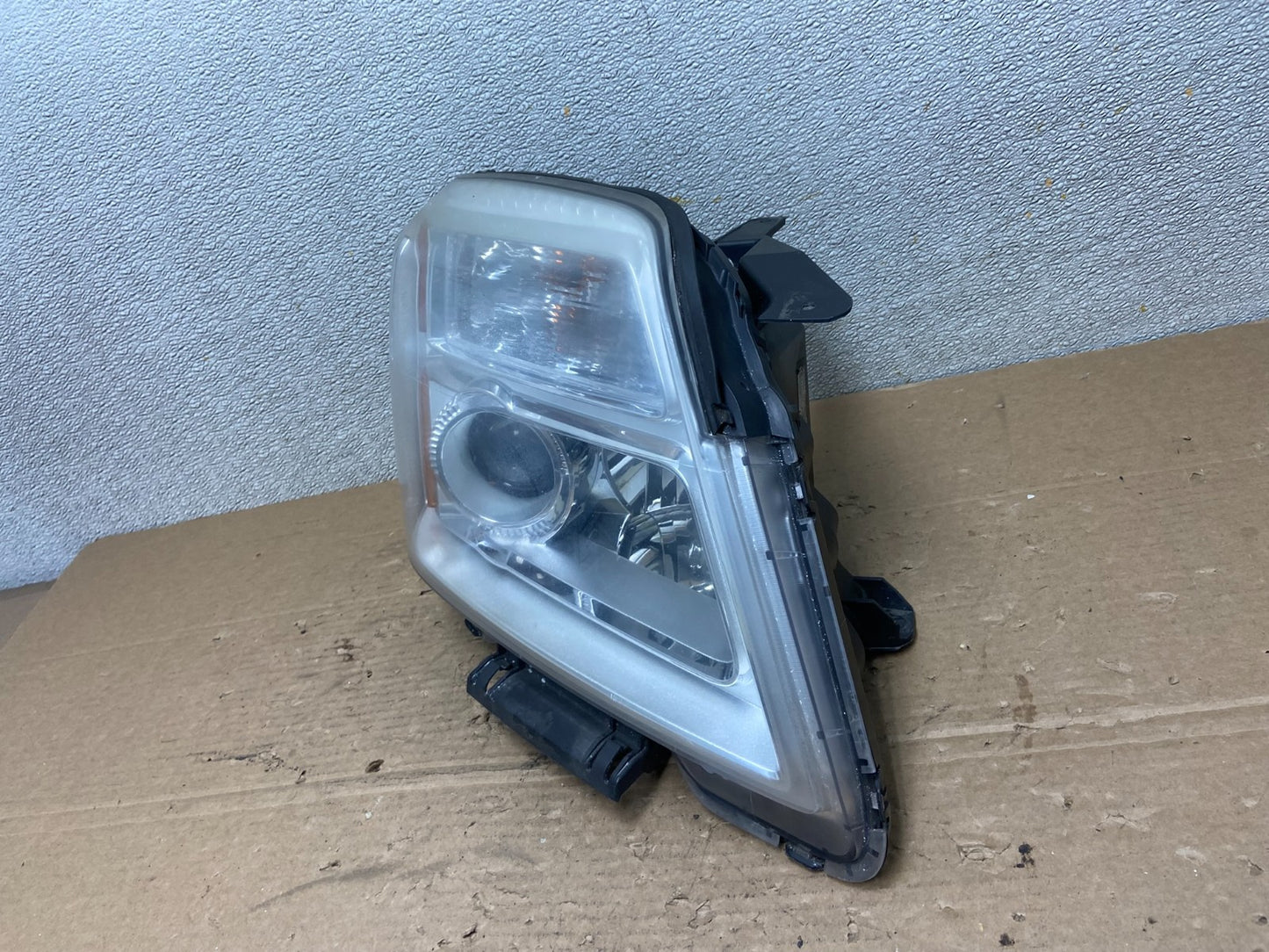 2010 to 2015 GMC Terrain Halogen Passenger Right Rh Side Headlight Oem AB4894 DW1