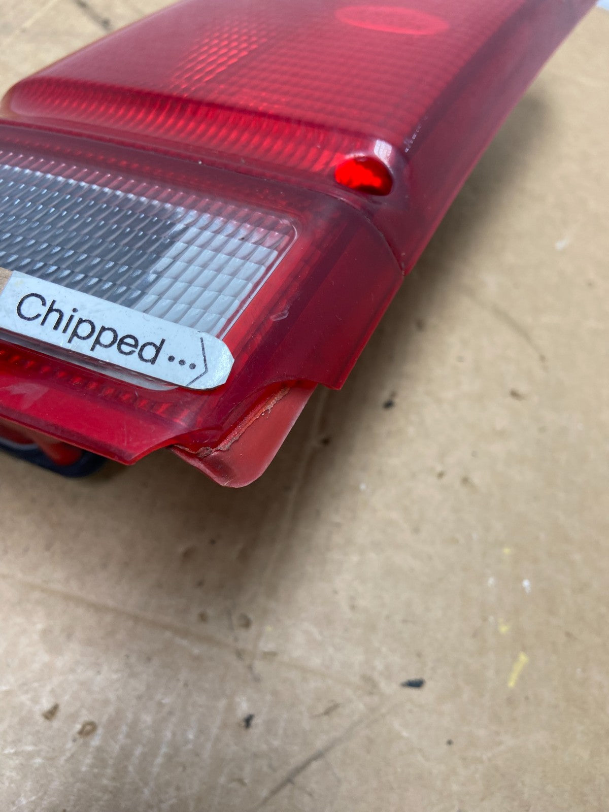 1999 - 2002 Land Rover Discovery Left Driver LH Side Tail Light ad6062 DG4