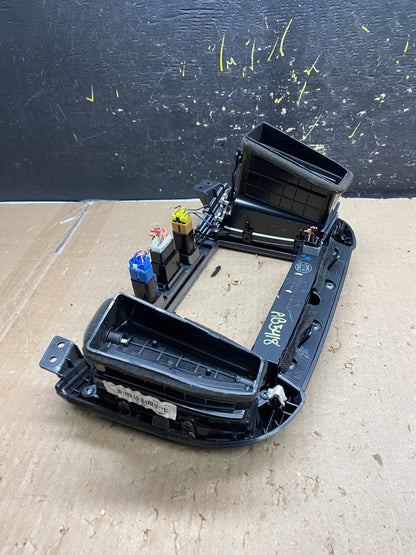 2007 to 2009 Hyundai Santa Fe Center Dashboard Radio Bezel Trim AC9206 DG4