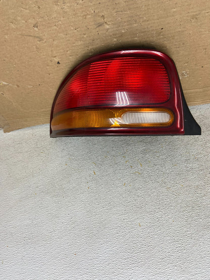 1995 to 2000 Dodge Stratus Left Driver Lh Side Tail Light AH8411 DG0