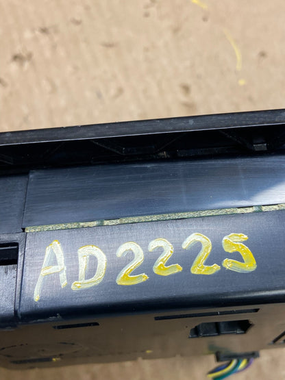 2008-2009 Ford Taurus X Center Console Climate Radio Control Panel AD2225 DG7