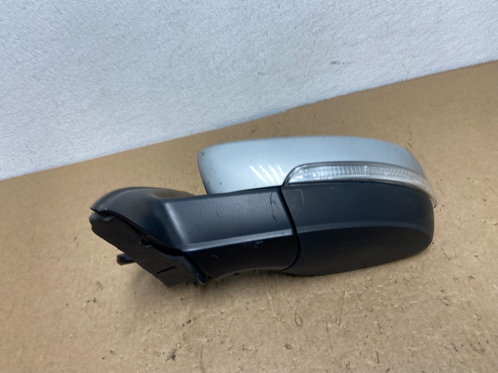2011-2016 Volkswagen Jetta Sedan Left Driver View Door Mirror Oem AC1462 DW3