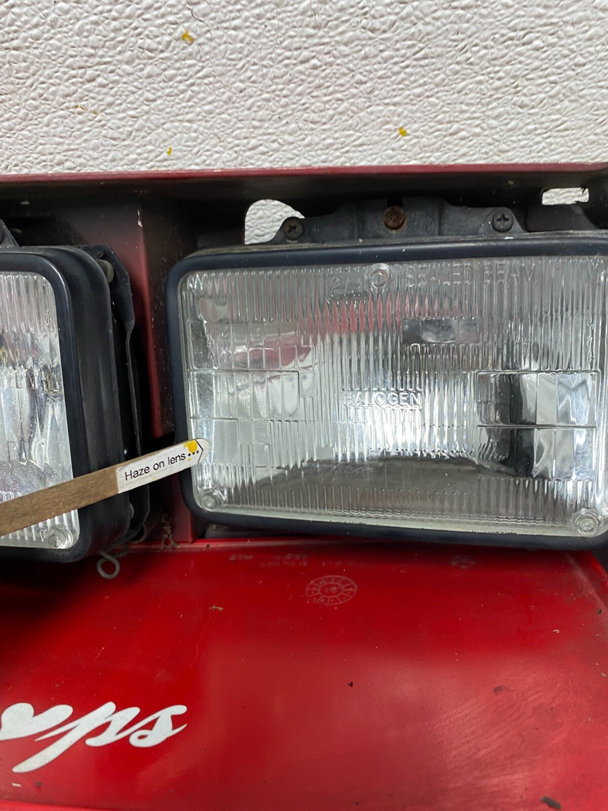 1987 to 1992 Chrysler LeBaron Left Driver LH Halogen Headlight N1141 PS4