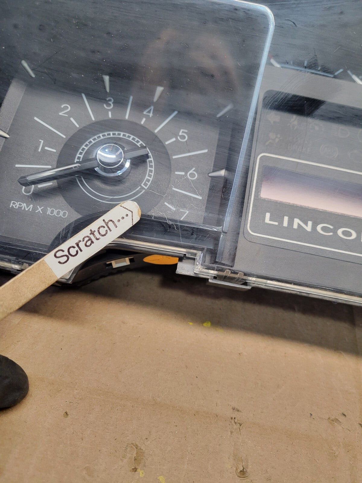 2007 to 2008 Lincoln Navigator Speedometer Gauge Cluster i4942 DG11