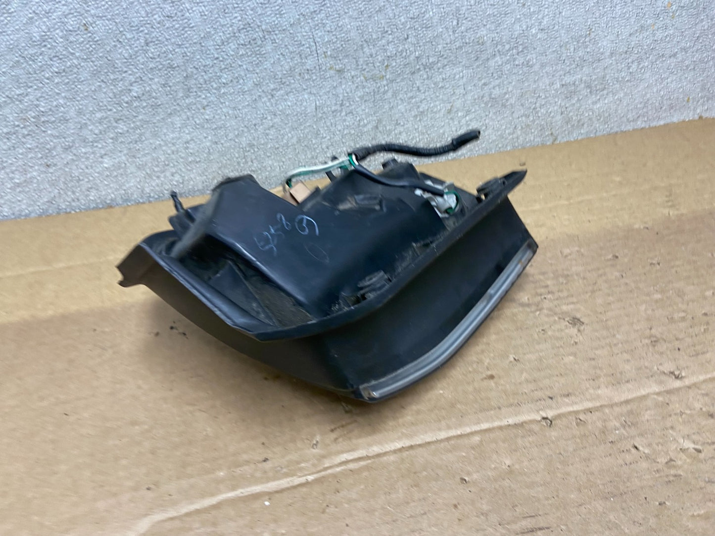 2001 2002 2003 Lexus Rx300 Left Driver Lh Side Tail Light Oem AB5164 DW5