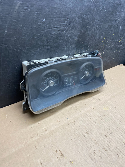 2009 to 2011 Lincoln Town Car Speedometer Cluster Gauge T4859 DG2