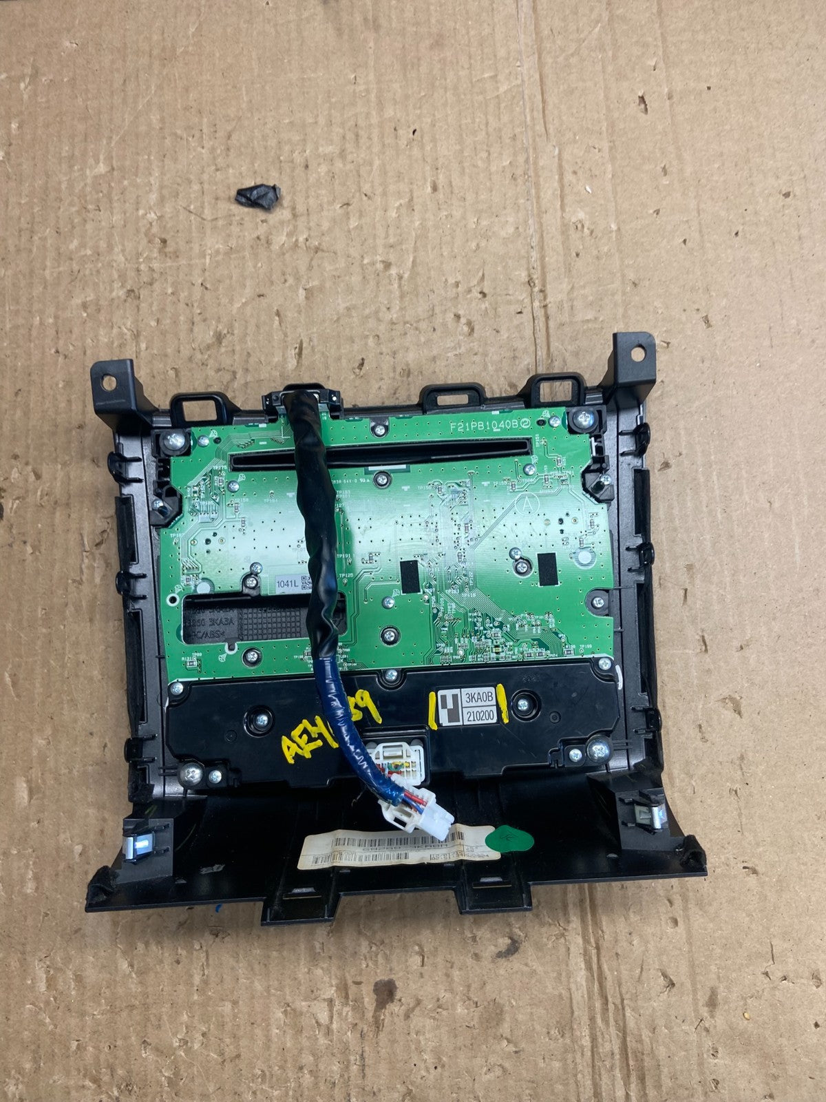 2013 to 2016 Nissan Pathfinder Radio Temperature Climate Control ae4089 DG3