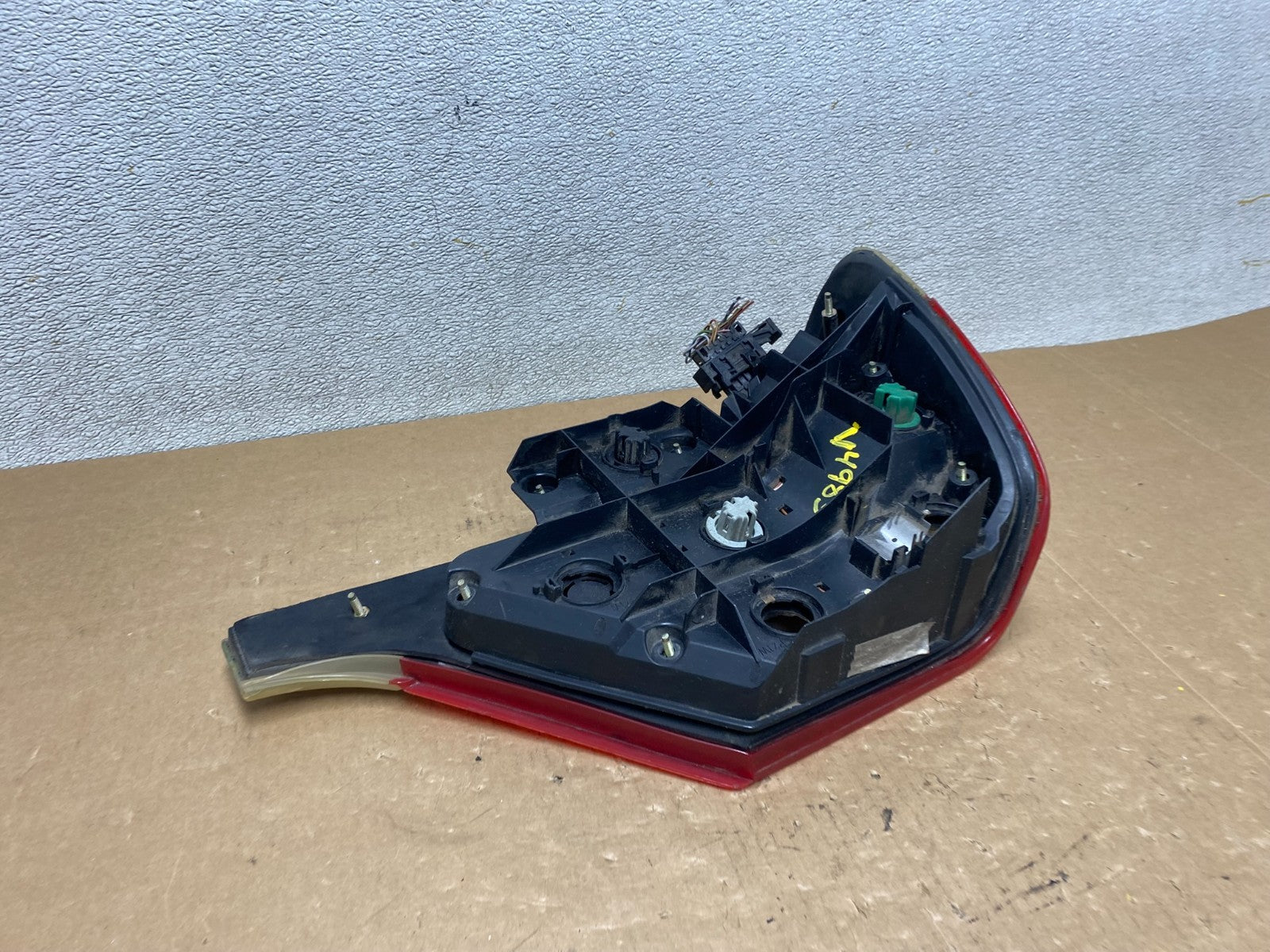 1998 to 1999 Mercedes-Benz W140 Right Passenger Side Rh Tail light OEM V4985 DG8