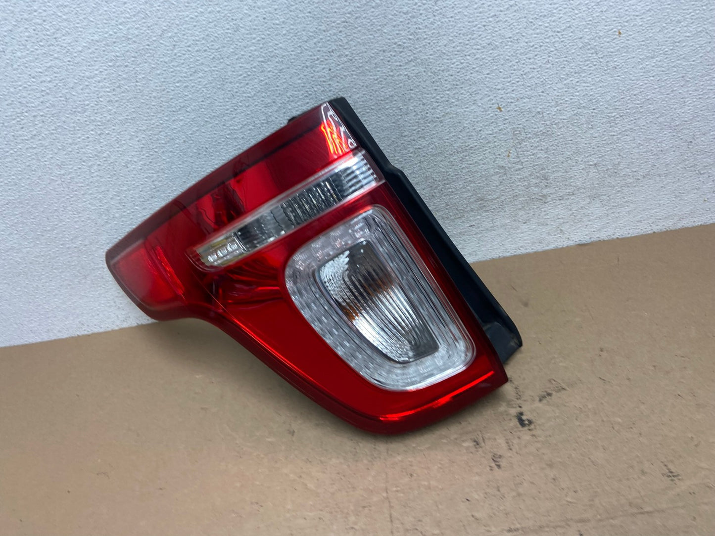 2011 2012 2013 2014 2015 Ford Explorer Left Driver LH Side Tail light AF4654 LK0