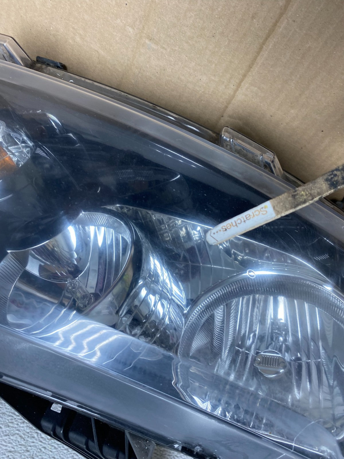 2011-2013 Jeep Grand Cherokee Left+Right Halogen Headlights AI1147 DW3