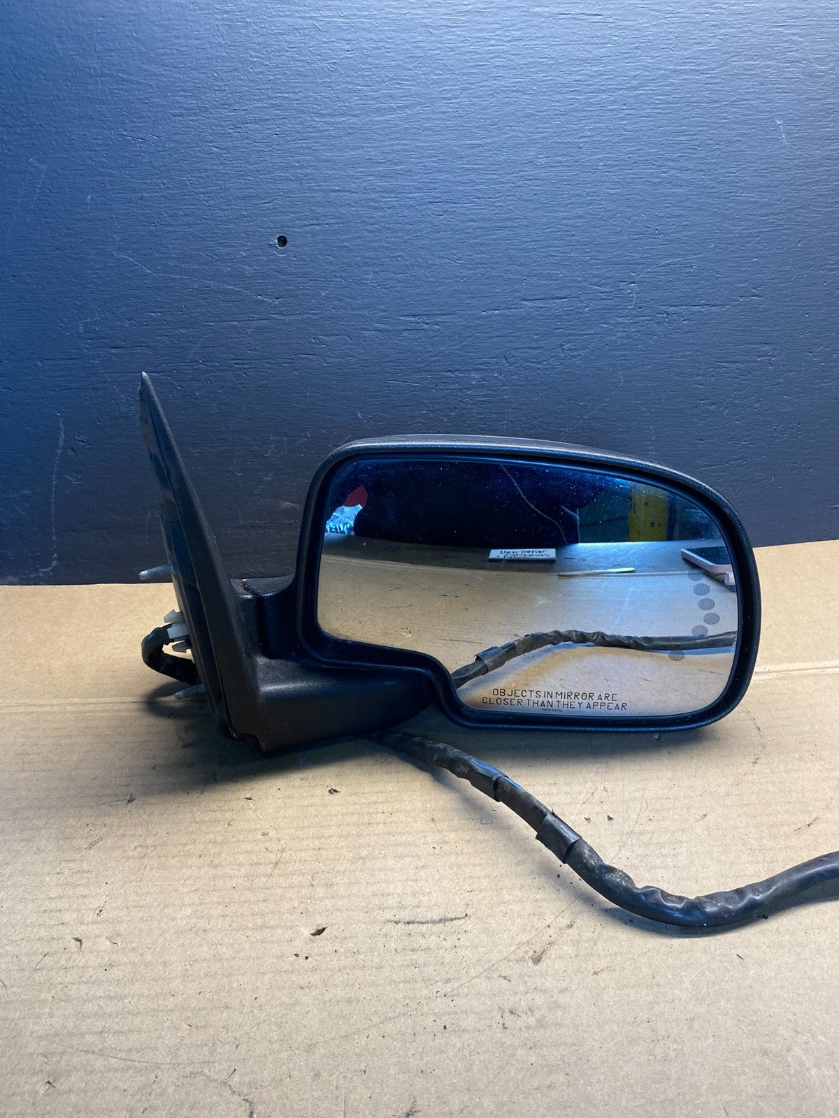 2003-2006 Chevrolet Tahoe Suburban Right Passenger Turn Door Mirror AB7288 MS9