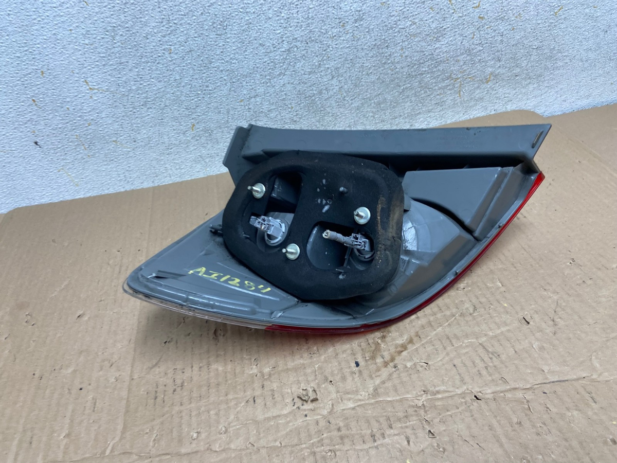 2009 to 2013 Honda Fit Right Passenger RH Side Tail Light AH1284 LK5