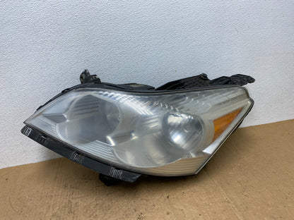 2009 to 2012 Chevrolet Traverse Left Driver Side Halogen Headlight AD0617 DW0