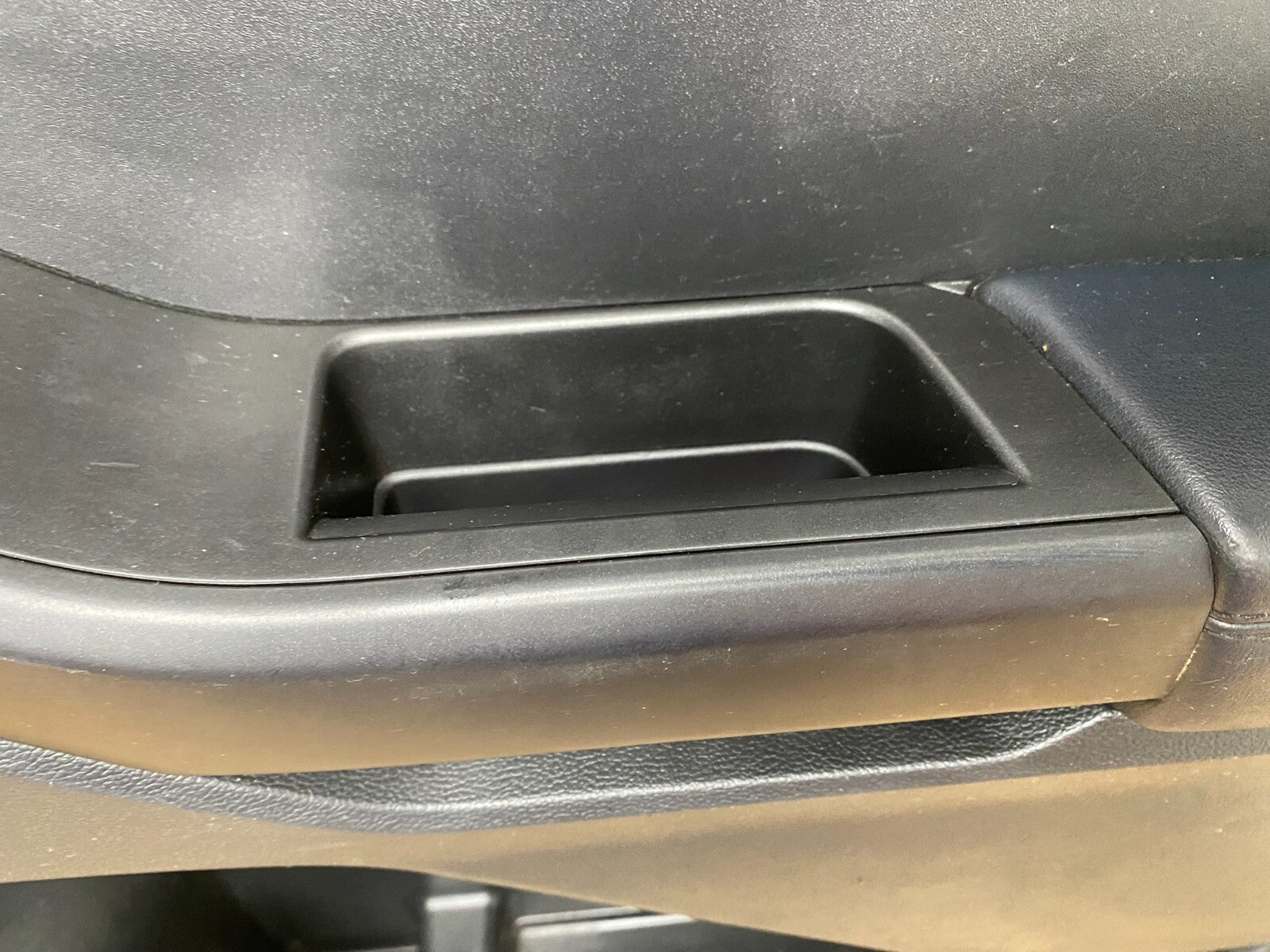 2020 to 2023 Ford Explorer Interceptor Front Right Side Door Panel G01503