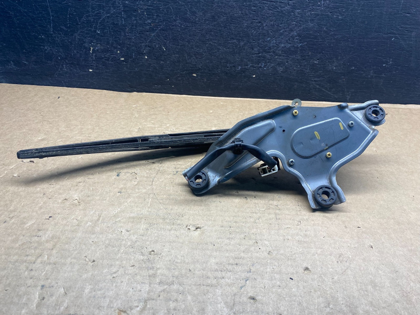 2012 to 2017 Mazda 5 Windshield Rear Wiper Motor AF6663 DG5