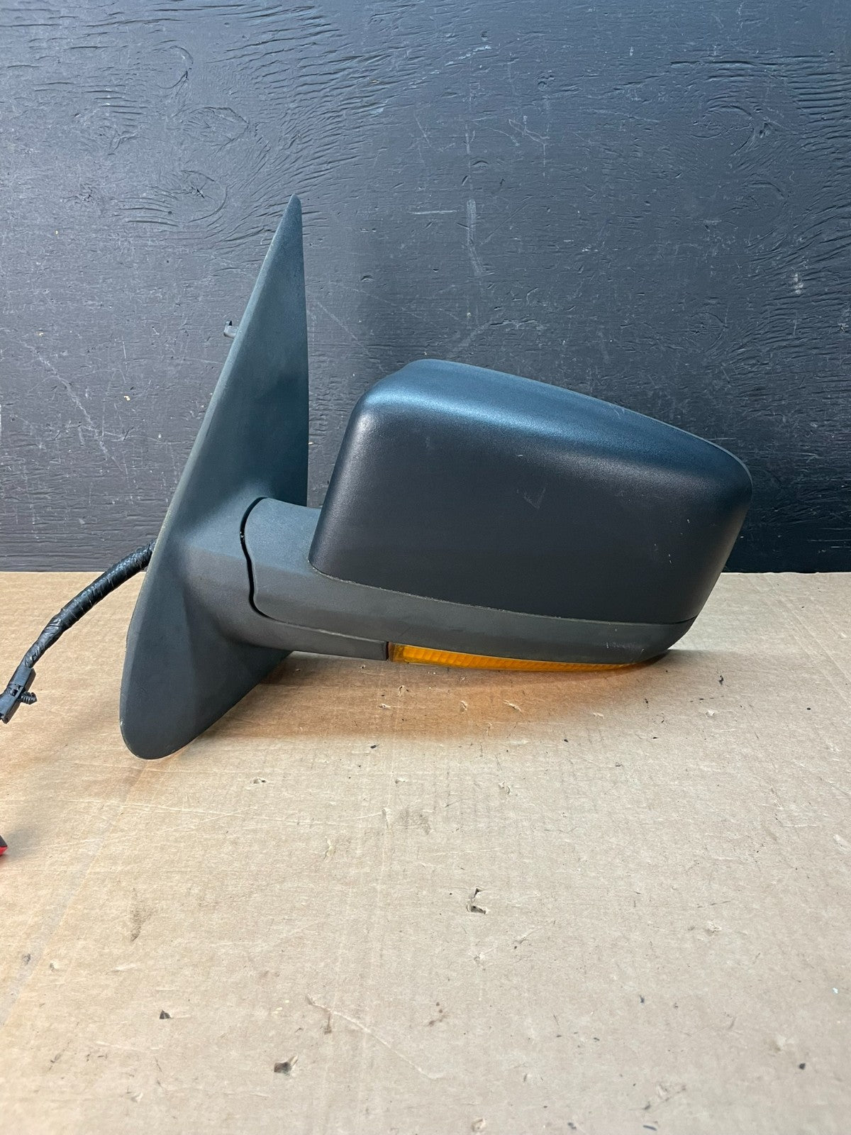 2003-2006 Ford Expedition Left Driver LH Turn View Door Heated Mirror AE8473 DW0