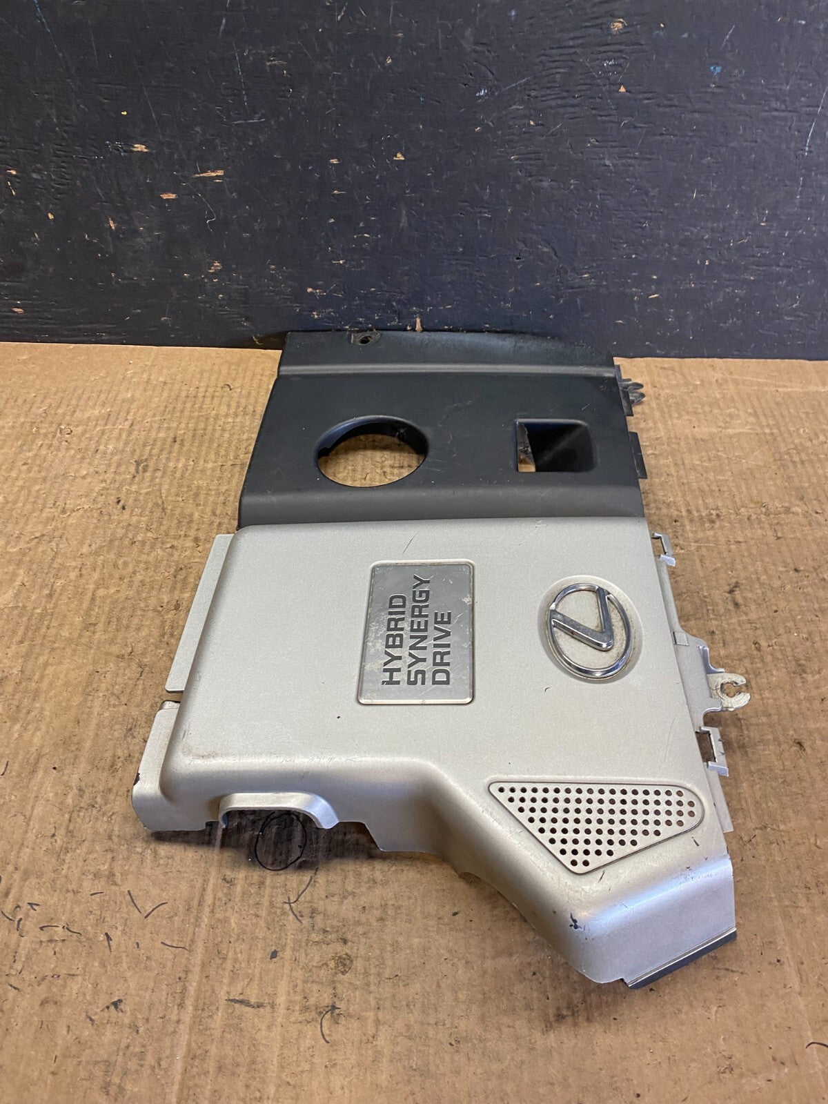 2006 2007 2008 Lexus RX400h Hybird Engine Motor Cover OEM O6249 DG3