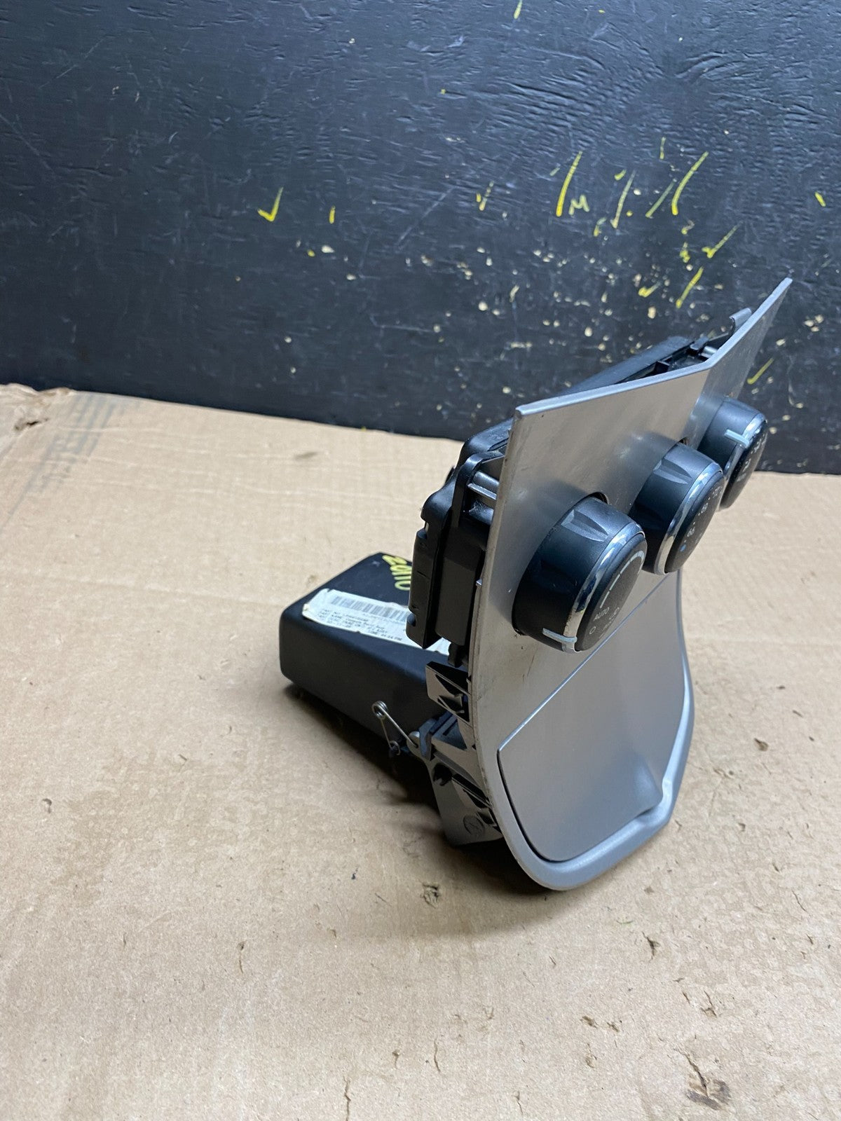 2008 2010 Dodge Avenger Center Dash A/C AC Climate Control Bezel Trim Z0110 DG2